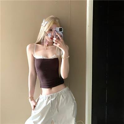 圈养的妇女